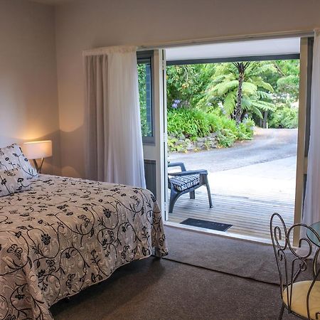Amazing Kiwi Lodge Whangamata Exterior photo